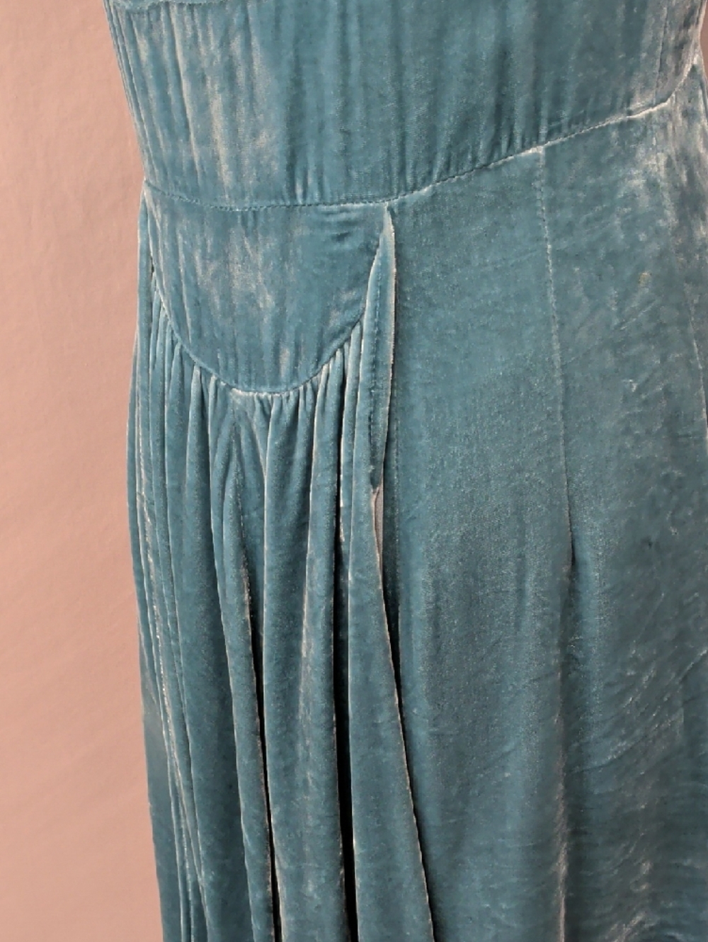 Bergdorf Goodman Draped Style w Plunge Neckline Aqua Blue Shimmer Velvet Dress - Picture 3 of 16